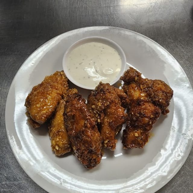 Doro wot fried wings and fries (8).